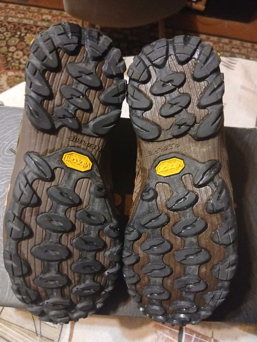 Кросівки Merrell 41 розміру оригінал