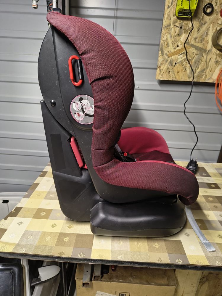 Fotelik Maxi-Cosi universal 9-18 kg