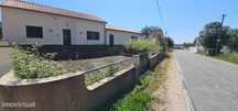 Moradia tipo T2+1 com terreno