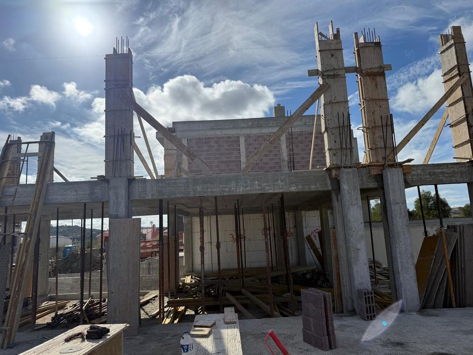 cofragens e armação de ferro