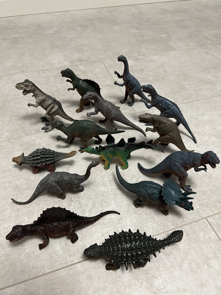 Фигурки динозавров с номерами HGL