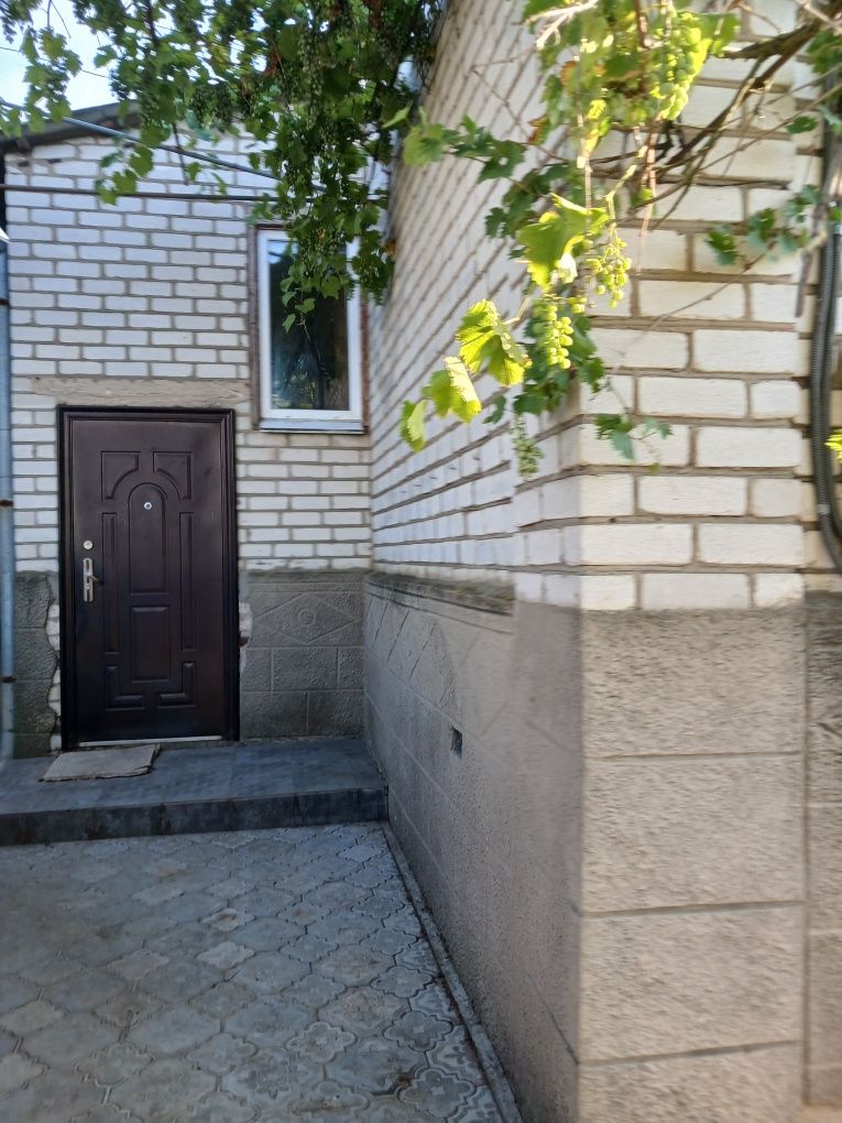Продаю 2х поверховий будинок Тернівка