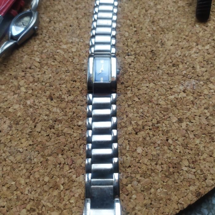 śliczny zegarek Timex w bransolecie nowa bateria