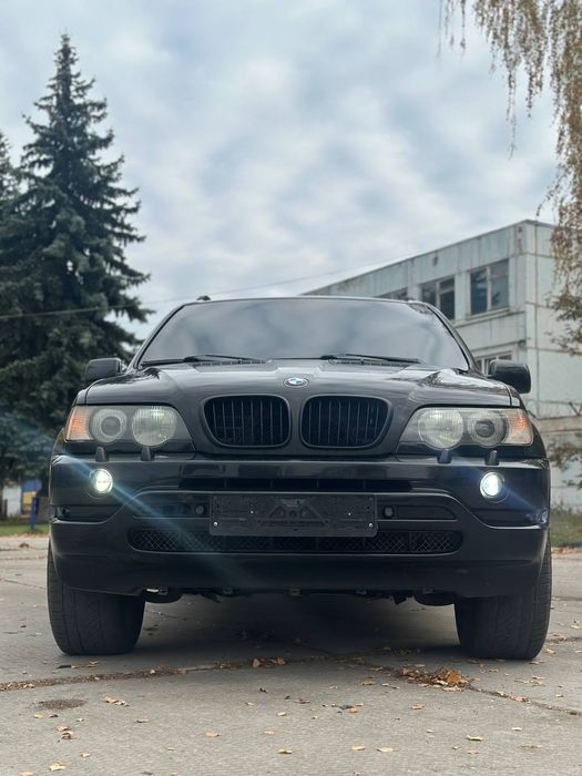 BMW X5 E53. В гарному стані