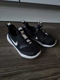 Adidasy trampki sportowe Nike 25 czarne sneakersy wsuwane