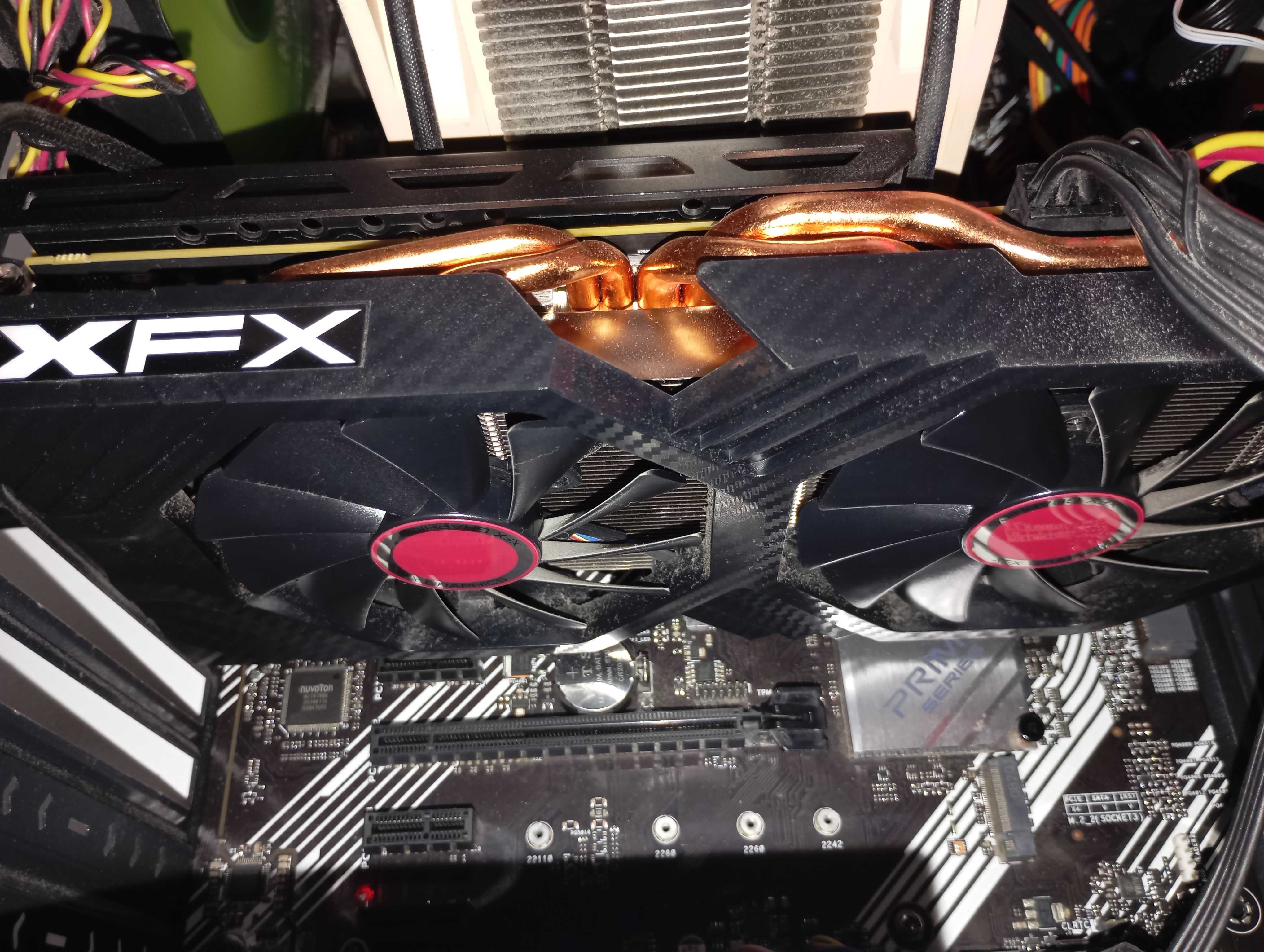 Placa gráfica Radeon RX 590 8 gb