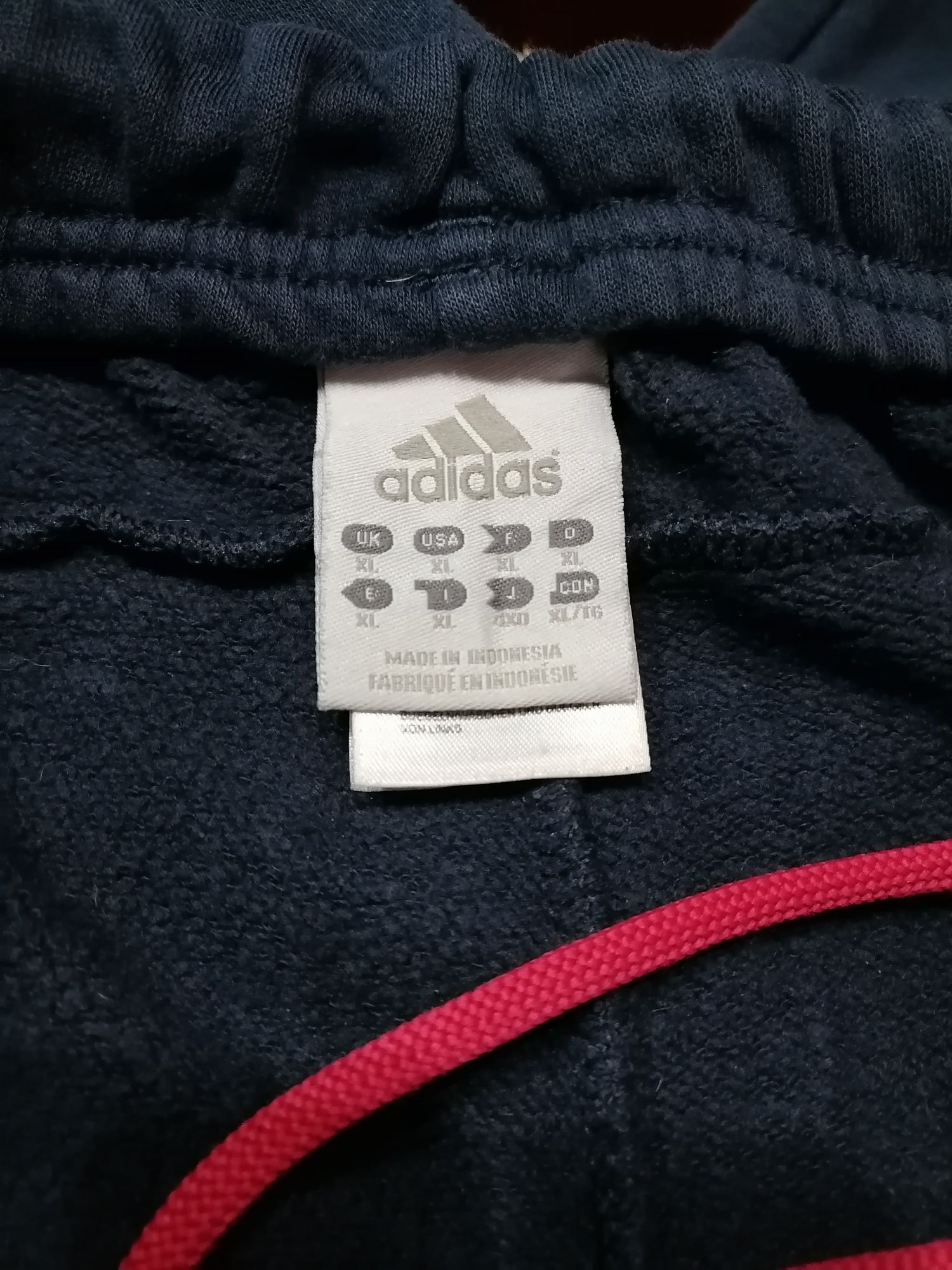 спортивные штаны adidas