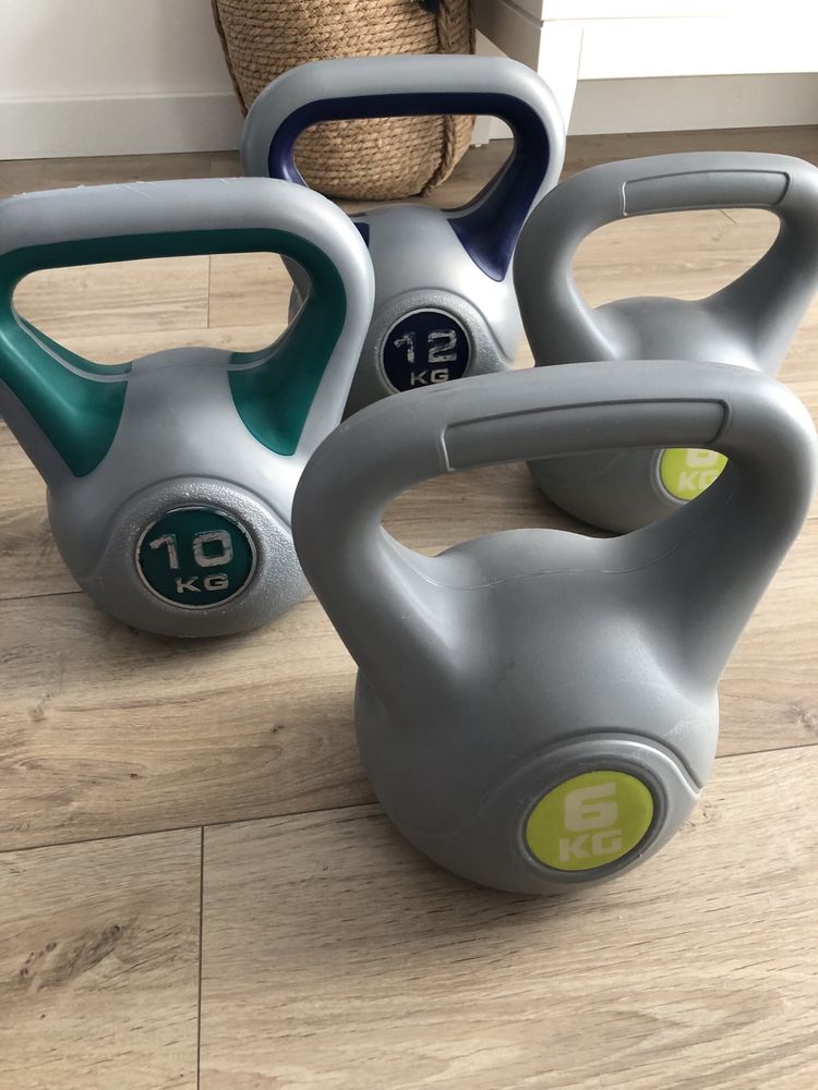 Kettlebell zestaw 12kg, 10kg, 2x6kg