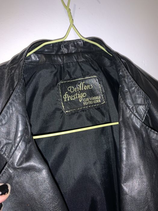Вінтажна шкіряна куртка