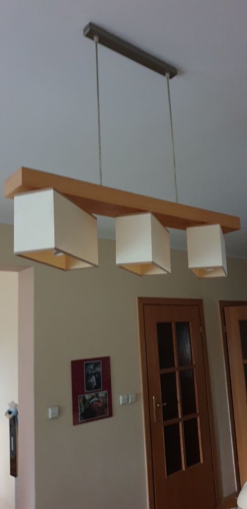 Lampa wisząca z 3 kloszami + 1szt na boczną ścianę(kinkiet)
