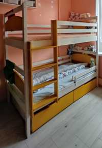Solidne drewniane łóżko piętrowe z możliwością rozdzielenia na dwa