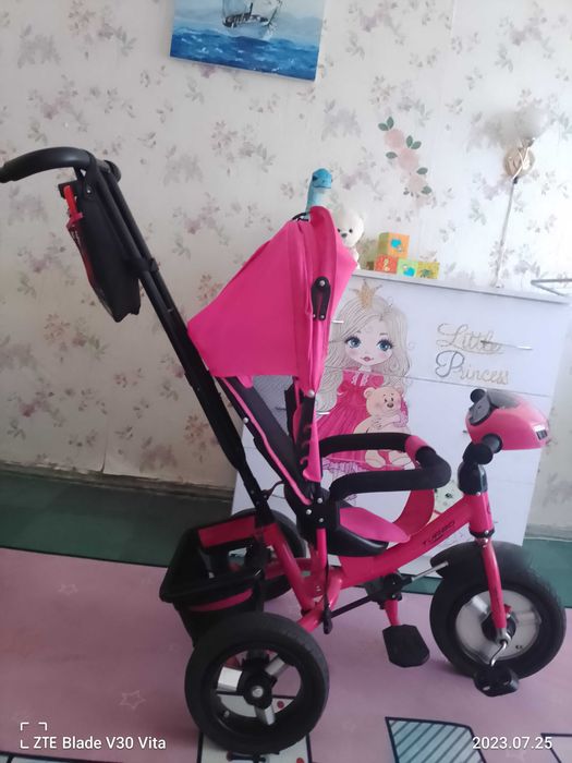 Детская коляска-велосипед для девочки