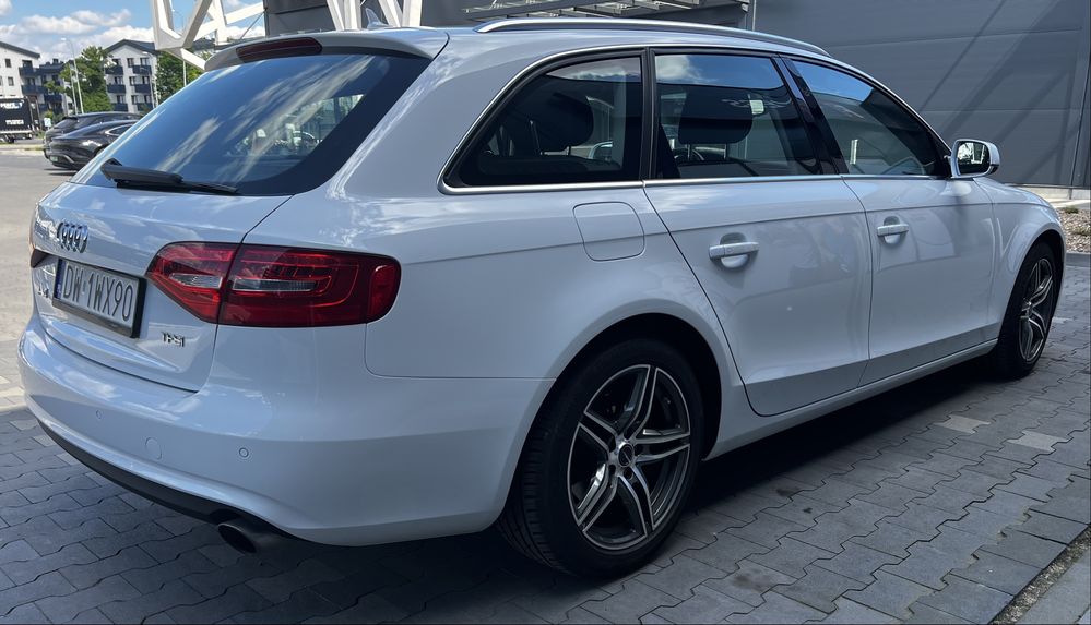 Audi A4 B8  15r. 1.8 Benzyna Automat Faktura VAT23%