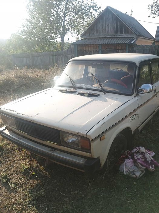 ВАЗ 2105 1986 року