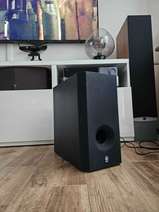 OKAZJA Subwoofer aktywny kino domowe stereo Yamaha sw p201