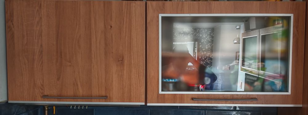 Zestaw szafek kuchennych wiszących i stojących