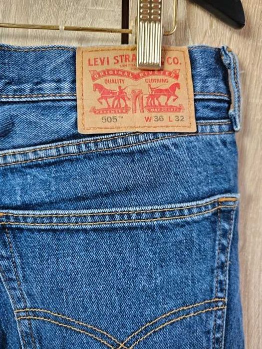 Spodnie jeans  vintage bawełna prosta nogawka Levi's 505 W36 L32