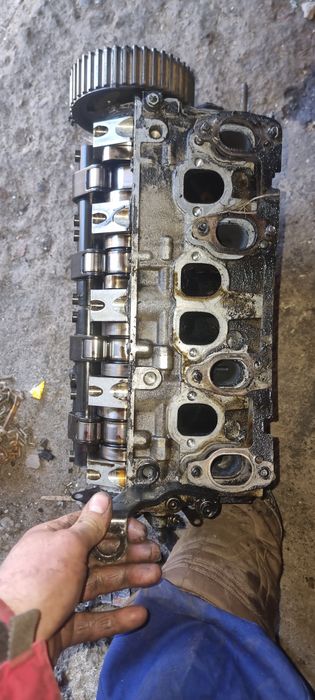 Volkswagen Passat b5 fl 1.9 tdi głowica