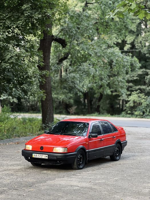 Доставка Volkswagen Passat b3 газ/бенз переоформлення