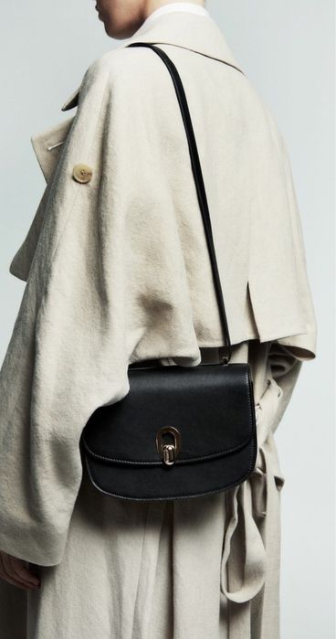 Італійська сумка Savette шкіряна чорна