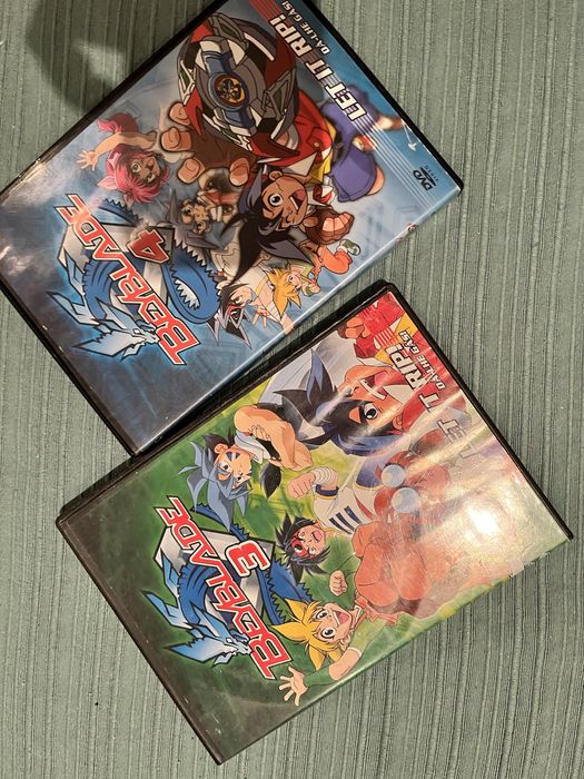 DVD Bayblade e animais