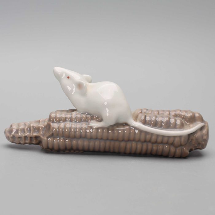 -ARTexpert- figurka Royal Copenhagen mysz