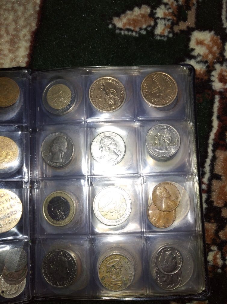 Старые монеты , разные.