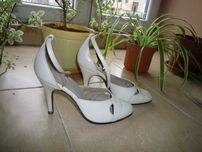Buty damskie szpilki