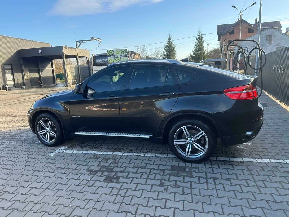 BMW X6 в ідеальному стан