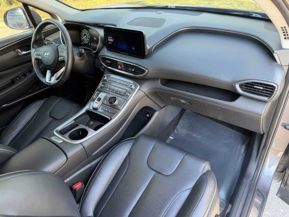 Hyundai Santa Fe Hybrid SEL Premium      2021