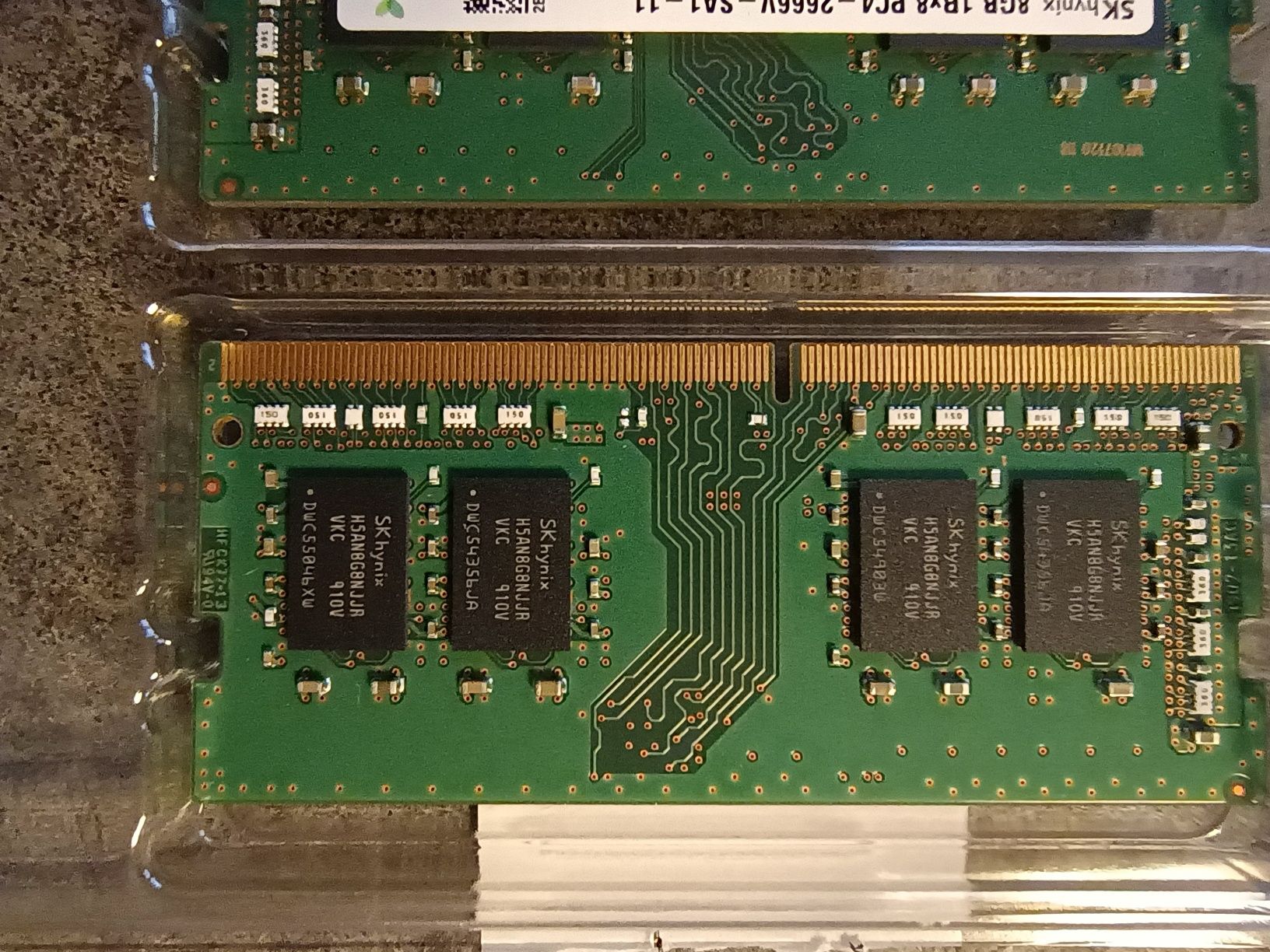 Pamięć RAM do notebooka. Hynix. 8GB x 2.