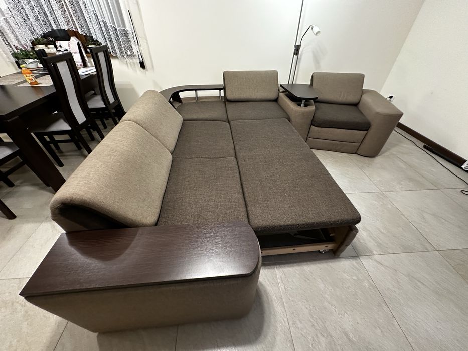 Narożnik modułowy z funkcją spania 280x250