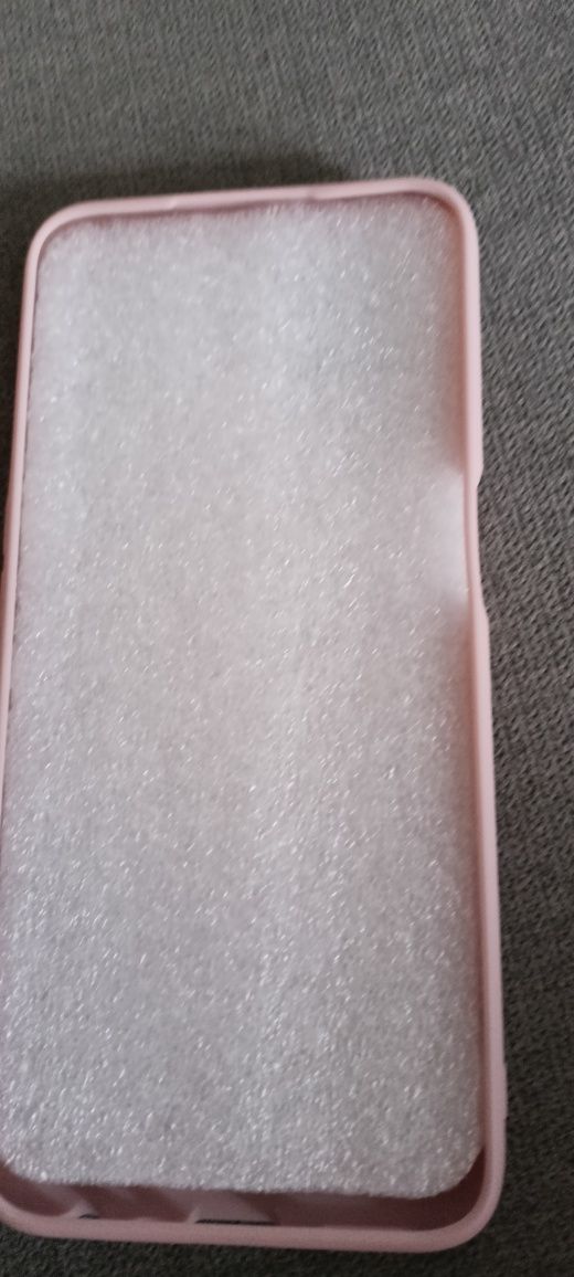 Etui plecki realmi 8 5G