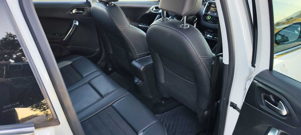 Peugeot 2008 1.6 HDI Alure