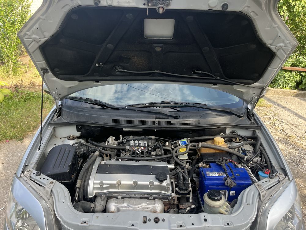 Шевроле Авео 1.6