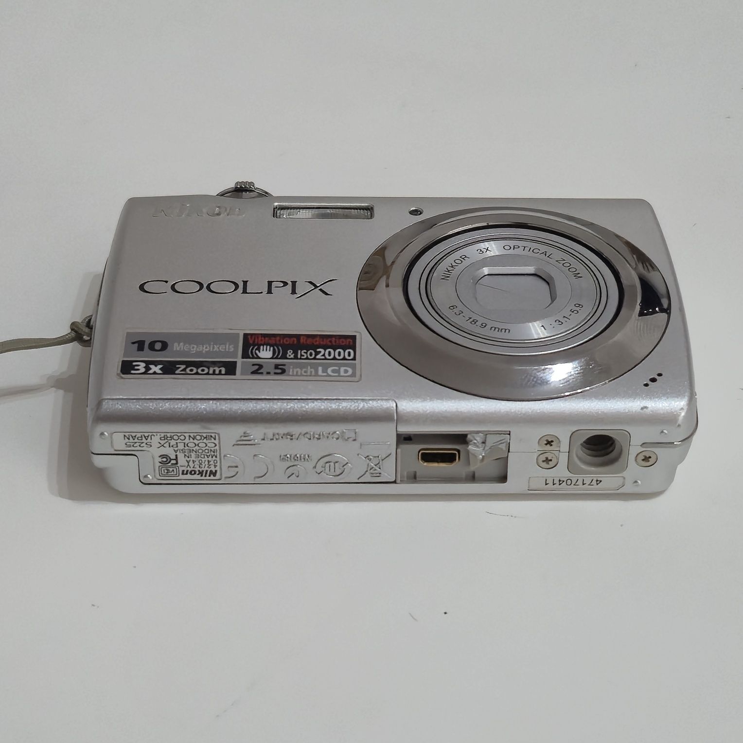 Nikon Coolpix S225 - 10MP - Máquina fotográfica digital compacta