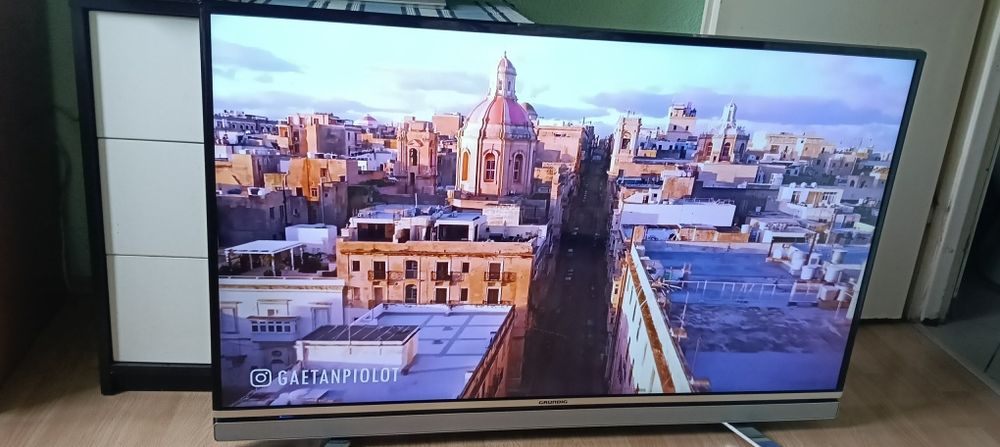 Sprzedam Grundig Smart 49 cali jak nowy
