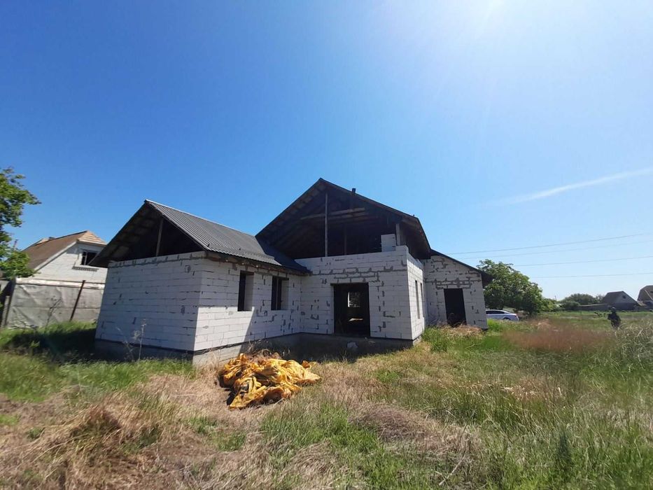 Добротный дом. Расположенный вблизи лимана.