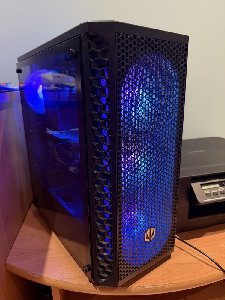 Komputer gamingowy rtx4060 ryzen 5 5600 ram 32GB dysk 1TB gwarancja