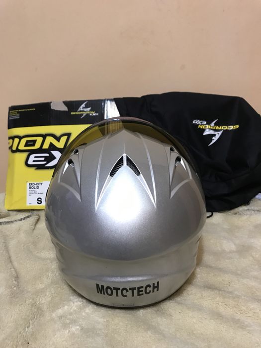 Мото шлем  Mototech