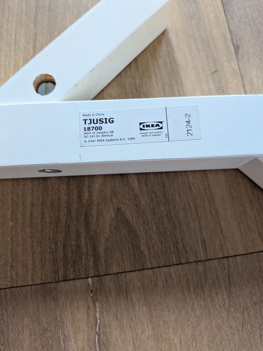 Wieszak na ubrania IKEA TJUSIG 78 cm