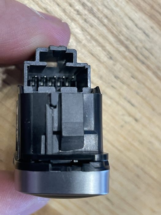 Кнопка центрального замка форд фокус 3 америка