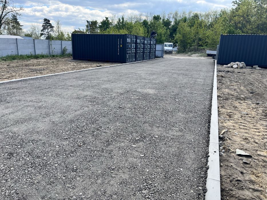 Drogi dojazdowe, parkingi, podjazdy, utwardzenie terenu, roboty ziemne