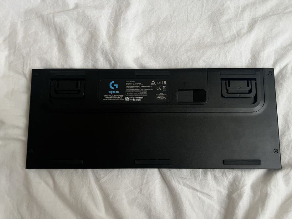 Klawiatura bezprzewodowa logitech G915 TKL LIGHTSPEED