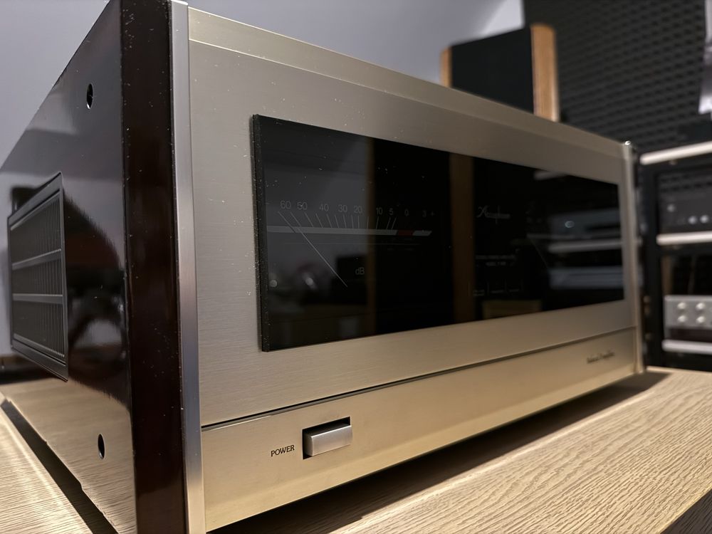 Accuphase C-280 i P800