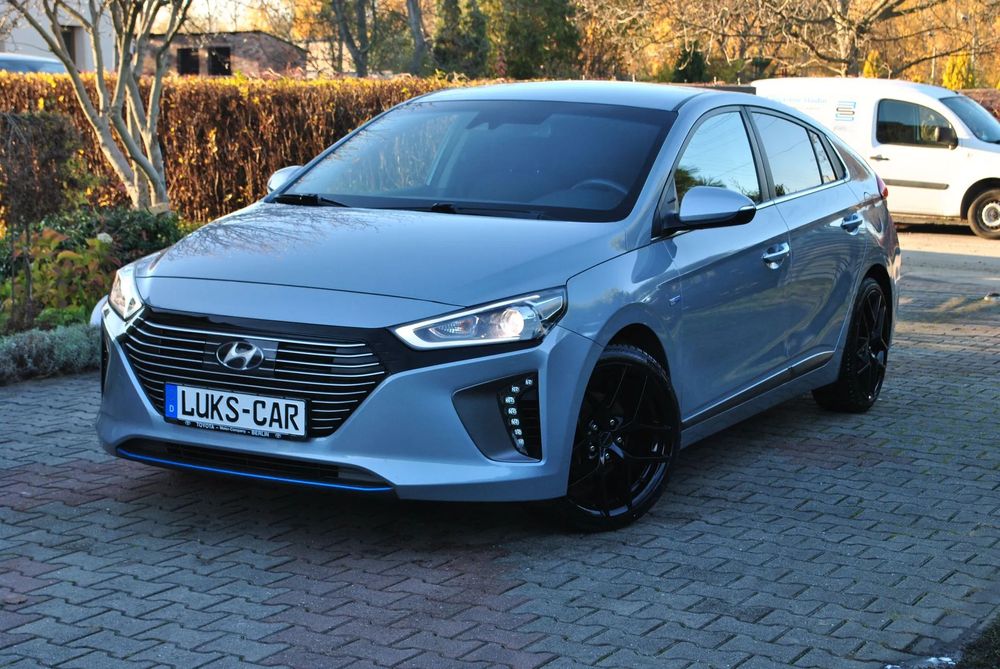 Hyundai IONIQ 1.6 Hybrid 141KM F-LED! Infinity NAV Climatronic Kamera! SERWIS ASO!