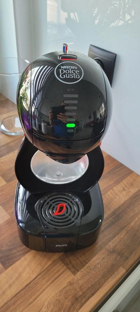 Ekspres Nescafe Dolce  Gusto