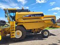 Kombajn New Holland tc 56