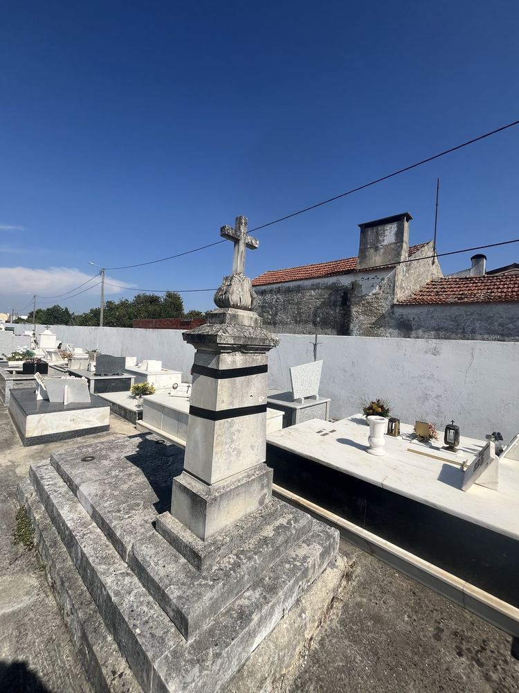 Campa/Jazigo em Pedra para venda