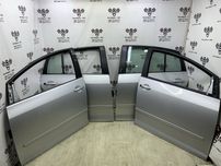 Двері VW Golf 5 Plus дверка передня задня права ліва гольф плюс +